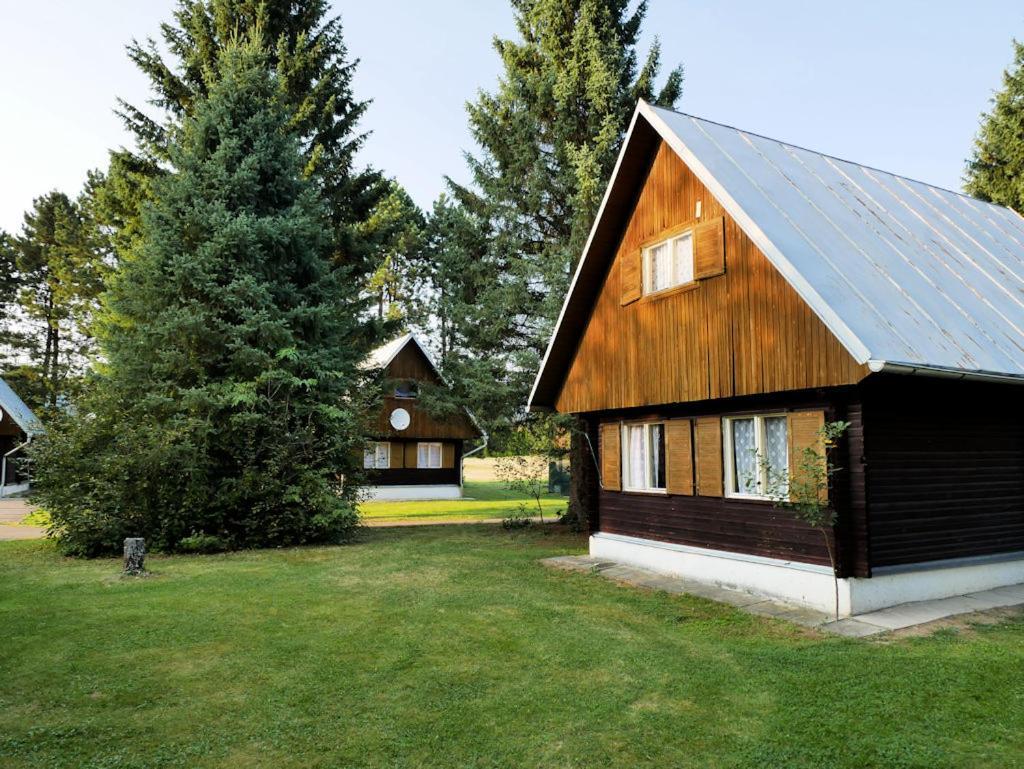 Вилла Bungalovy Roznov Рожнов-под-Радгоштем Экстерьер фото